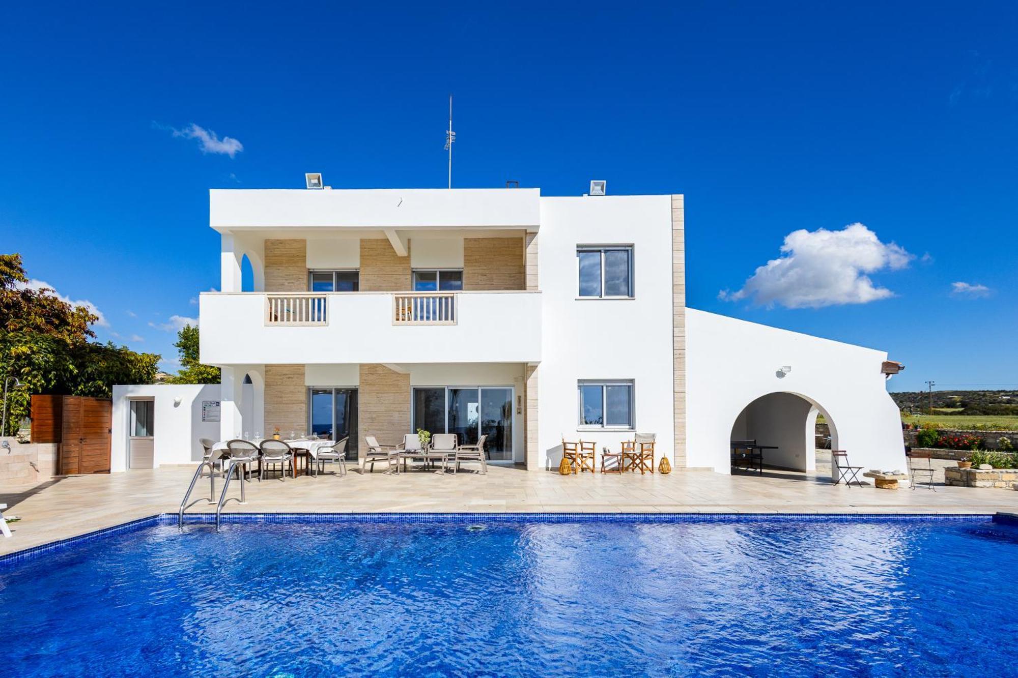 Villa Chrysta Agios Theodoros Dış mekan fotoğraf